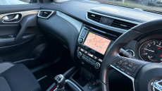 Nissan Qashqai 1.3 DiG-T 160 N-Connecta 5dr Petrol Hatchback